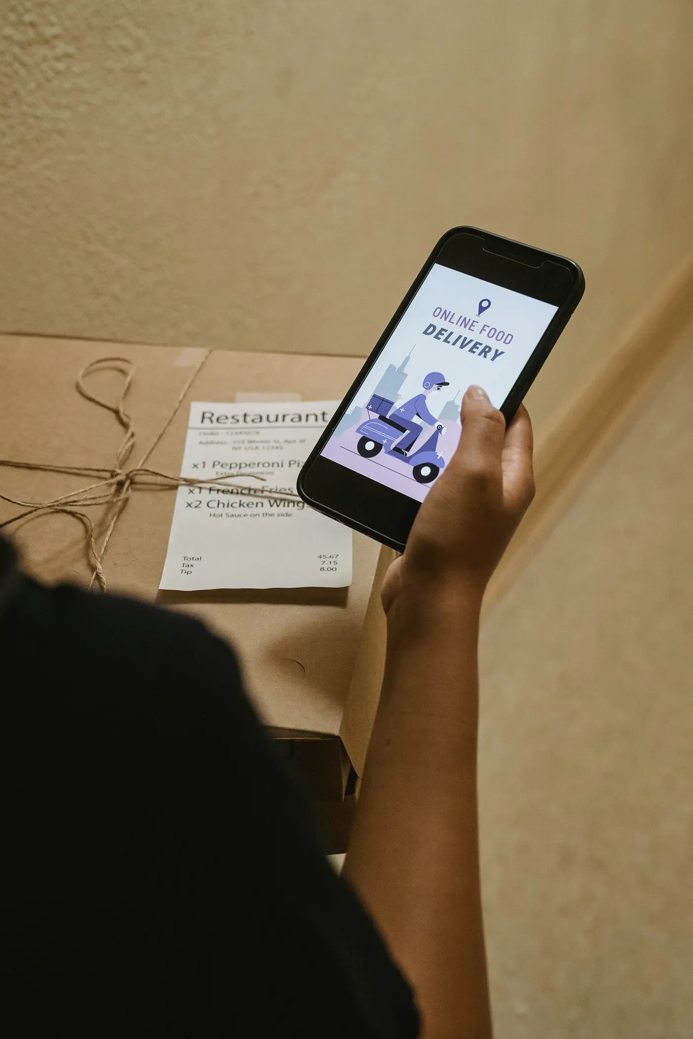 Person holding a phone